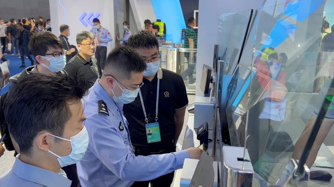云博(中国)yunbo·官方网页版,亮相第十一届中国国际警用装备博览会 用创新技术“警”上添花