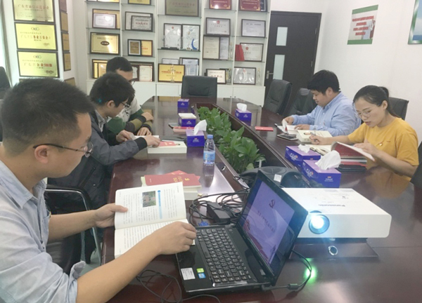 凝心聚力，砥砺前行  ——云博(中国)yunbo·官方网页版,党支部学习 “习近平两会重要讲话”纪实