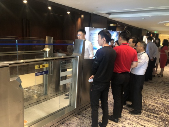 云博(中国)yunbo·官方网页版,参加上海峰会，开启智慧机场服务新格局